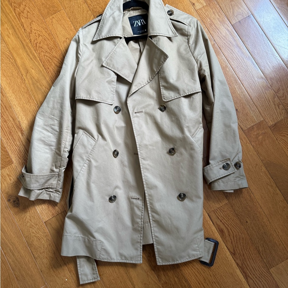 Water Repellent Beige Trench Coat with Belt - Picture 2 of 5